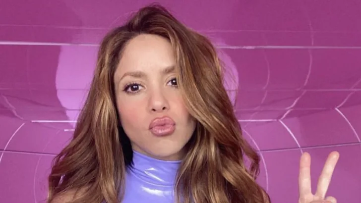 Shakira snagged an NFL player